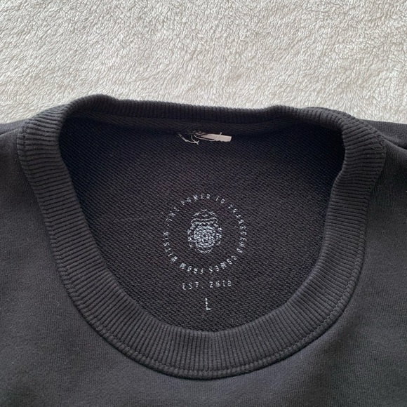 Inaka Power Black Smiley Face Crewneck Size L - Picture 5 of 5